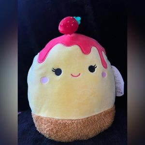 Niala The Strawberry Cheesecake ⭐️Select Series⭐️